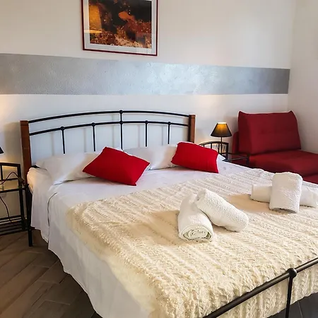 Russo - On The 公寓 特罗吉尔