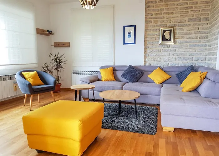 Russo - On The تروغير