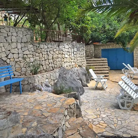 Apartman Russo - On The