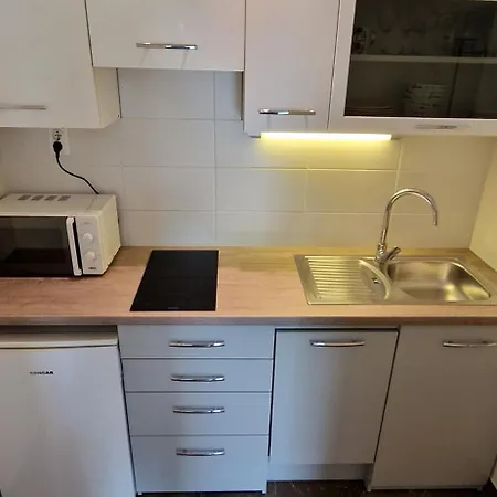 Apartman Russo - On The *